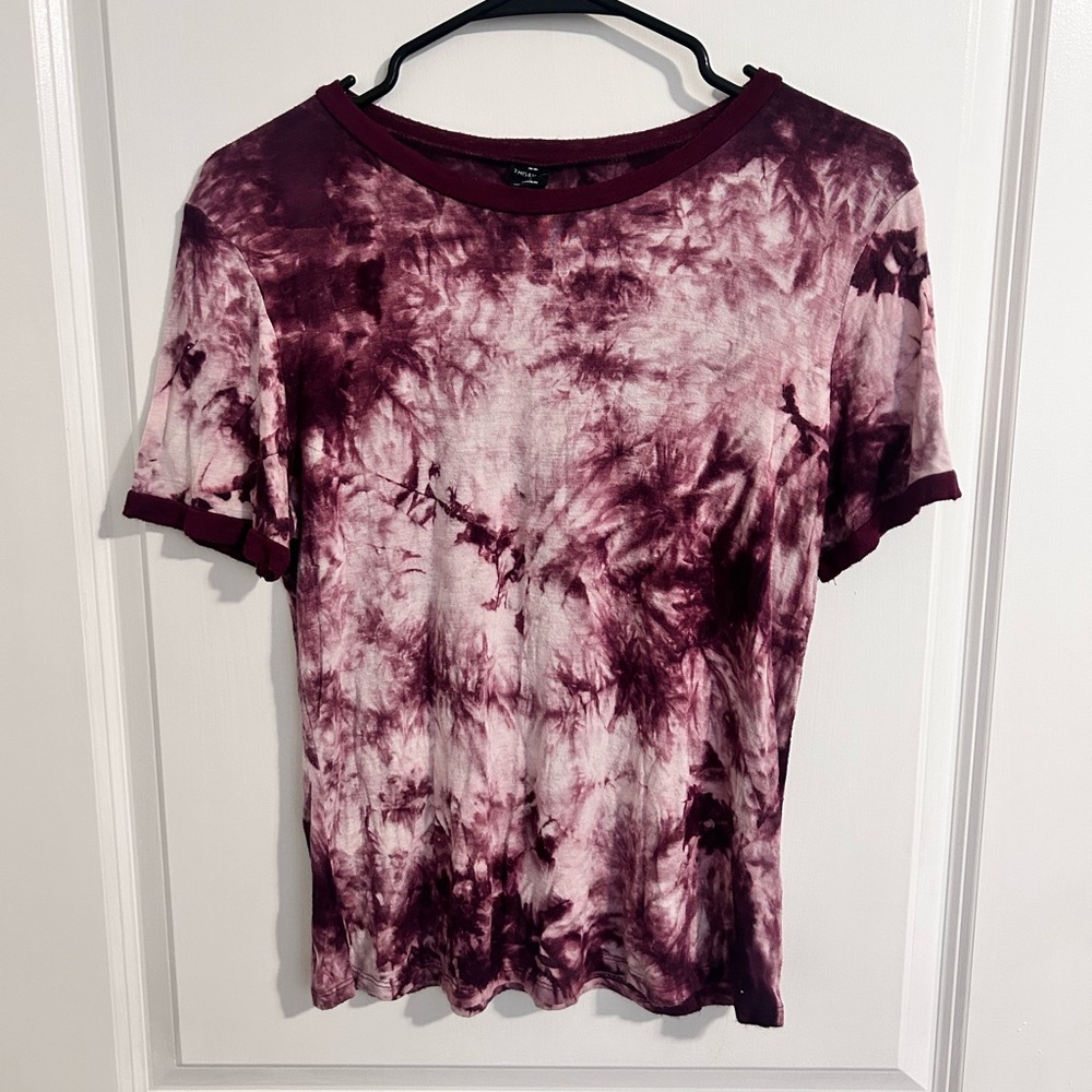 Burgundy Tie-Dye Short Sleeve Women's Tee